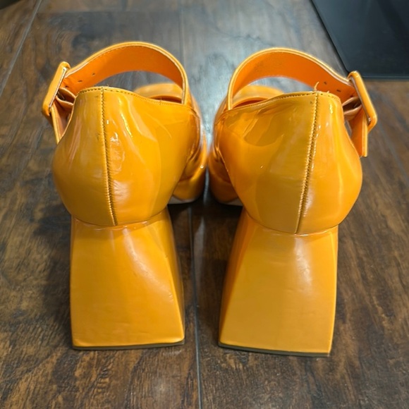 Mary Jane Khiara Shiny Bright Orange Platform Patent Leather Block Heels 10 - Picture 9 of 15